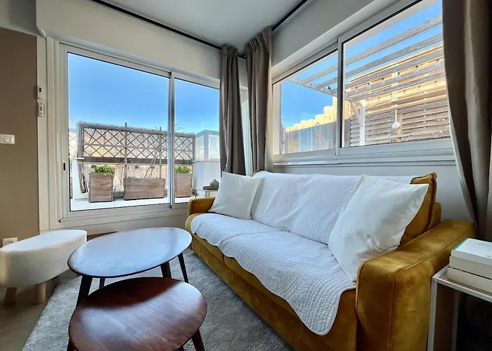 Centre - Roof - Terrasse - Climatisation アパート