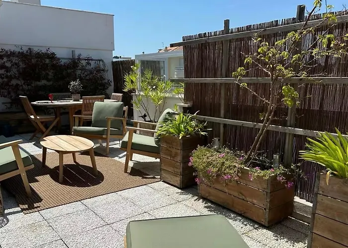 Centre - Roof - Terrasse - Climatisation * アルカション